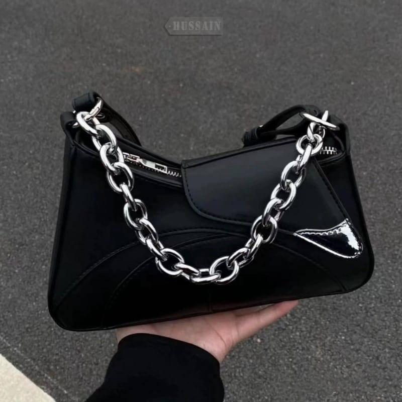 大人気！ 大人っぽい高見えデザイン フェイクレザー 2way バッグ バッグ ショルダーバッグ肩掛け カジュアル きれいめ 大人っぽ ショルダーバッグ