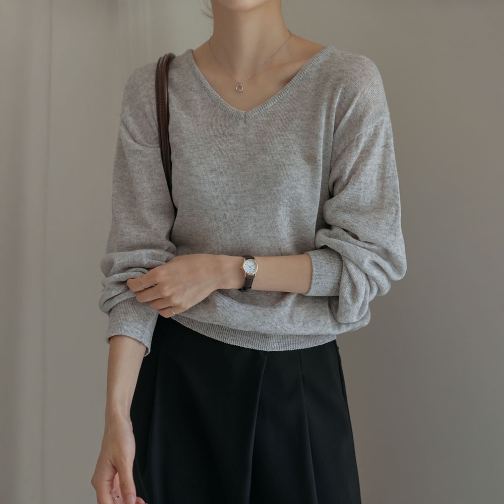 フロニンリネンルーズペンダントVネックニット