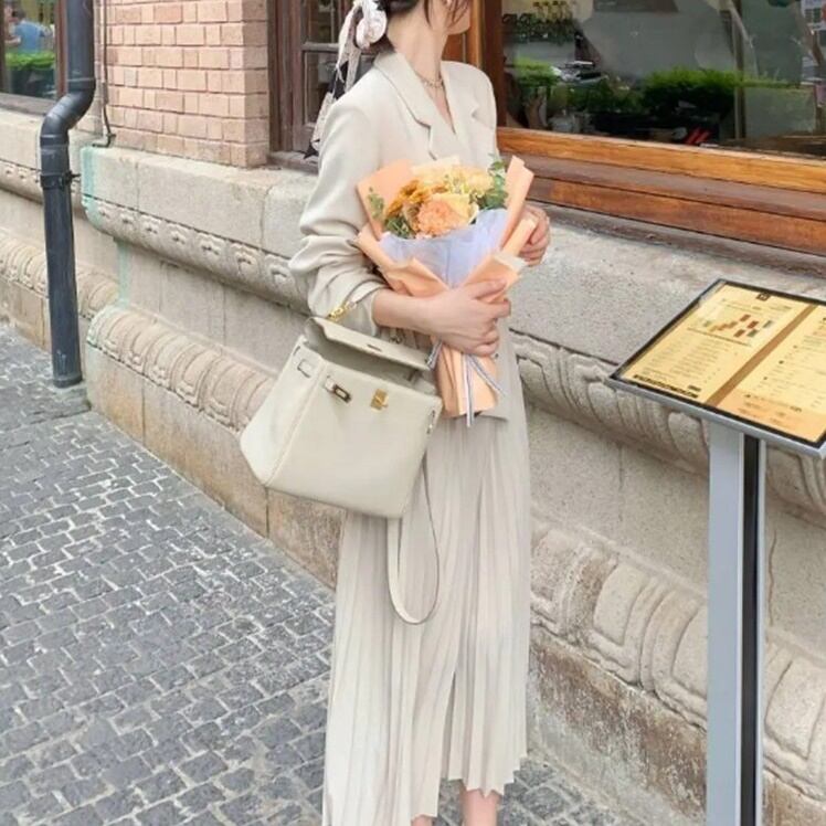 ワンピース セットアップ風 ジャケット ドッキング 上着 スーツ アシンメトリー ベルト付き ジャケット レトロ スカート ミディアム丈 膝丈 袖あり 長袖 かわいい 大人可愛い きれいめ lsu00