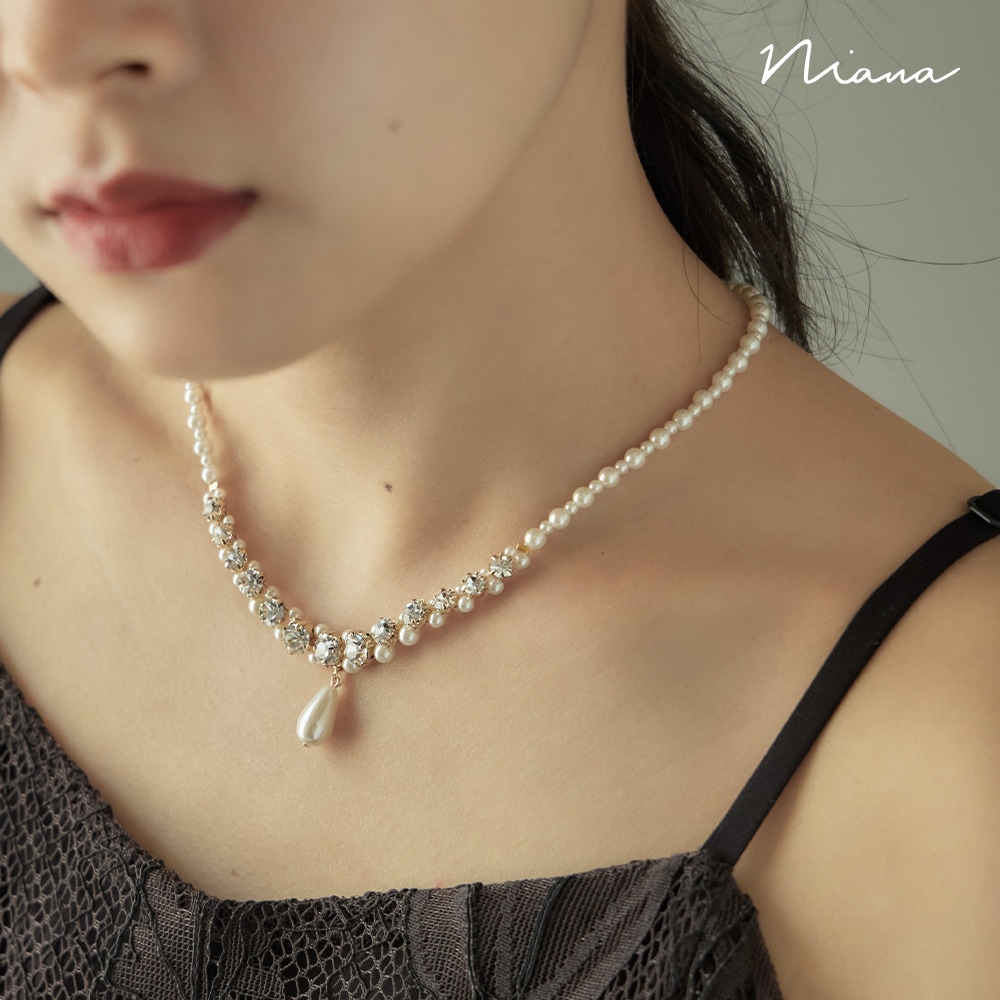 パールチャームビジューネックレス 小粒パール ドロップ ショート レディース アクセサリー ジュエリー ゴールド ゴージャス 普段使い フォーマル パーティー 結婚式 セレモニー 入学式 卒業式