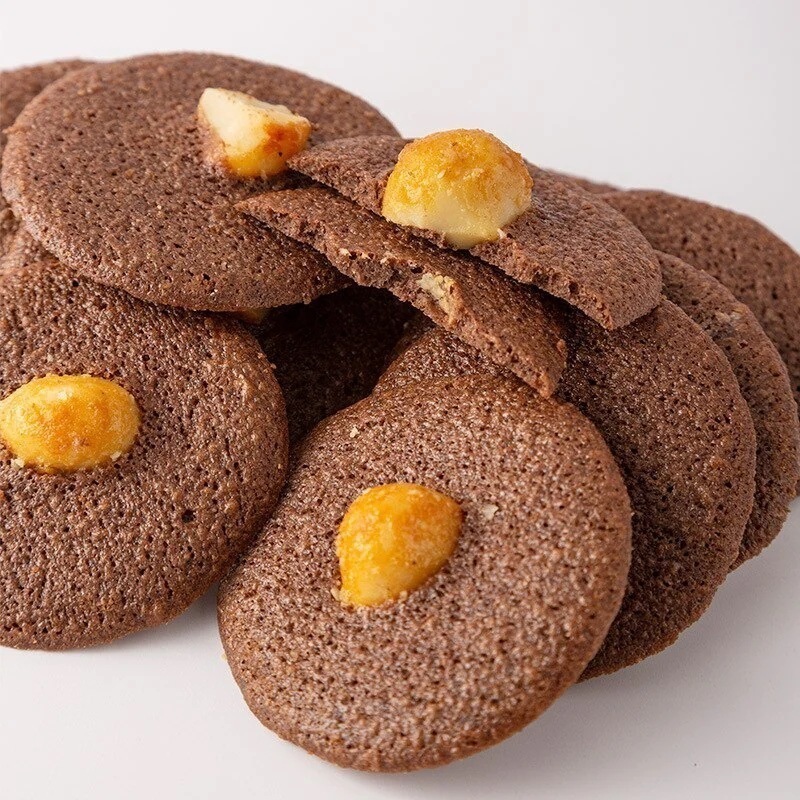 マカダミアナッツチョコレートクリスピーココアチップススナック100gFCL