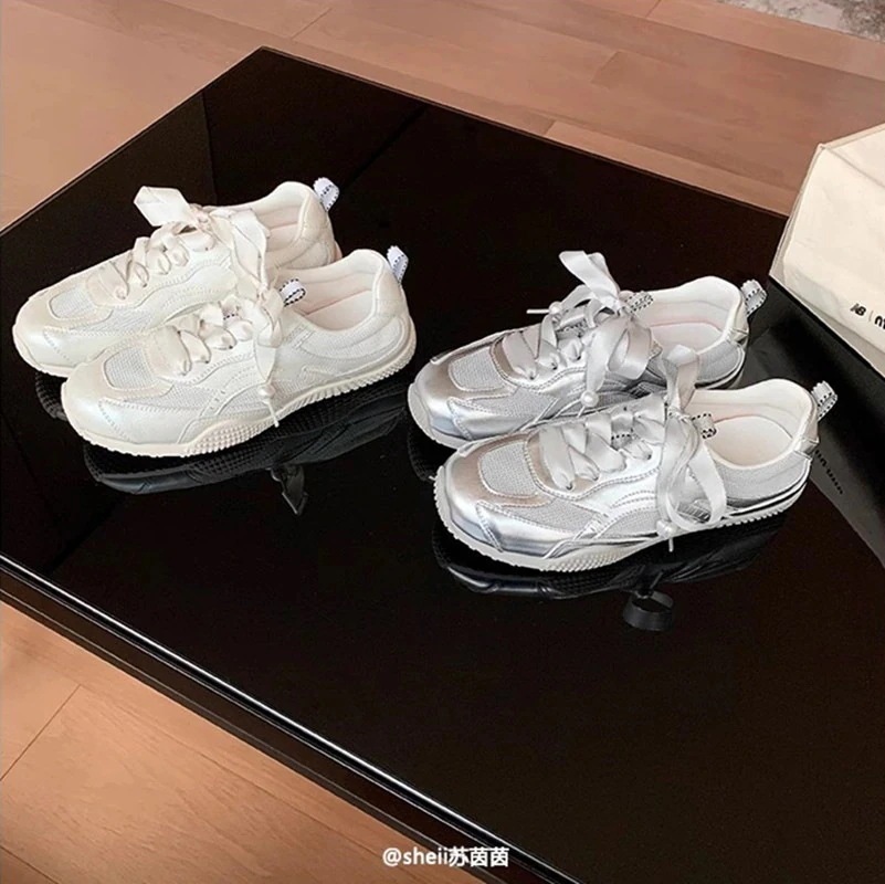 【本日限定】スニーカー 美脚疲れない軽量靴 韓国 メッシュ通気性バレエスポーツカジュアルシューズ女徳訓 厚底 レディース スニーカー