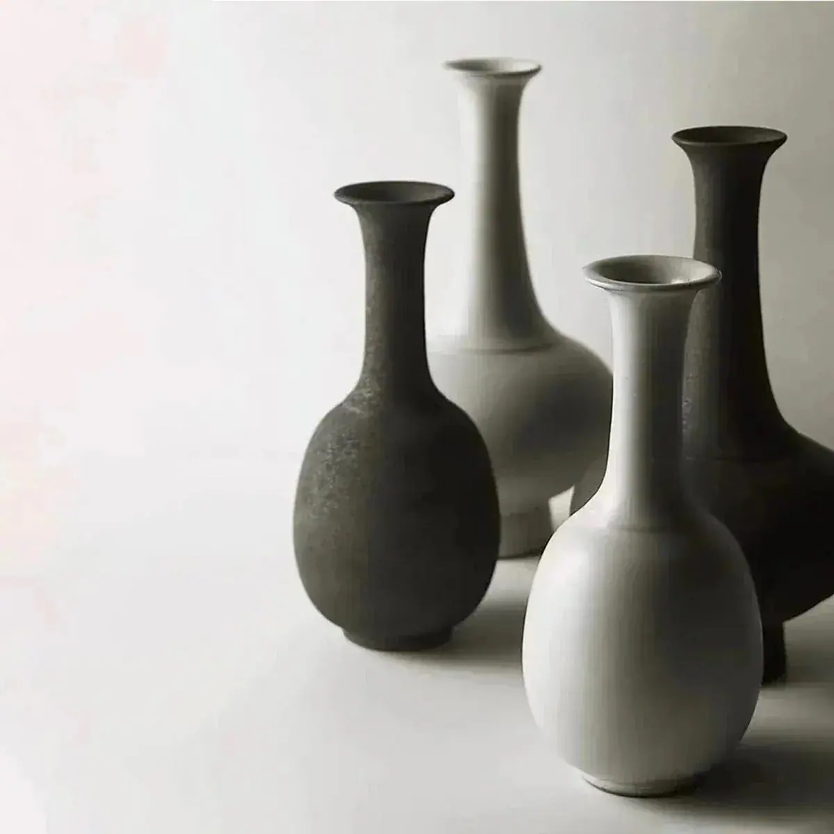 【BIG-SALE限定】個性的な花瓶 映え 陶器花瓶 お洒落な花瓶フラワーベース 飾り品 一輪挿し花瓶 デコレー