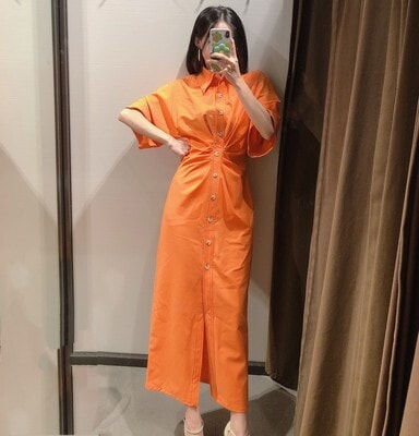 ワンピース シャツ ブラウス シャツワンピース ロング丈 袖あり 長袖 襟付き シャツカラー デザイン ボタン ギャザー 美ライン カラバリ かわいい 大人可愛い きれいめ シンプル カジュアル 大人