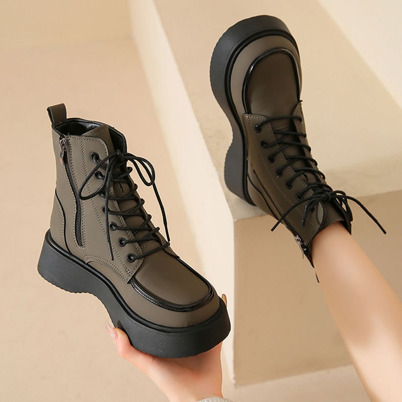 ブーツ レディース 厚底 トレンド かっこいい インス スタイル 2024新作 ベルベット ネットセレブ 人気 ショートブーツ