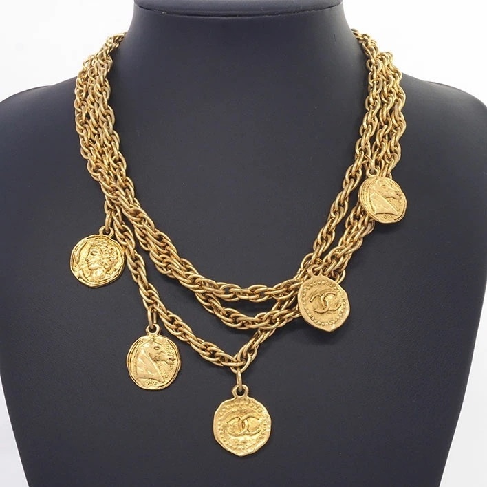 シャネル ココマーク 3連チェーン 5Pコインモチーフ 【ネックレス】