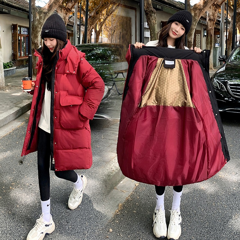 ヨーロッパ綿ジャケット女性のための 2024 冬の新韓国スタイルフード付きミッドレングス対照的な緩い肥厚綿ジャケット女性のための