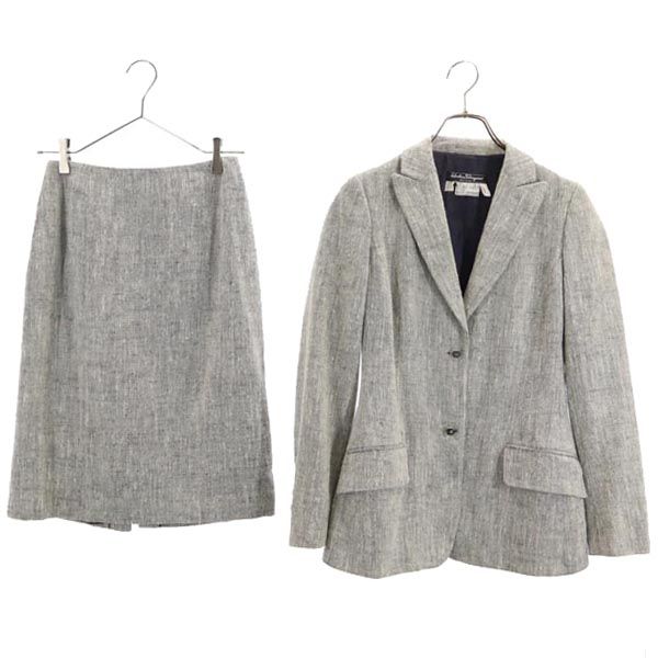 サルヴァトーレフェラガモ イタリア製 スカートスーツ 上下セットアップ 38 黒系 Salvatore Ferragamo ジャケット レディース