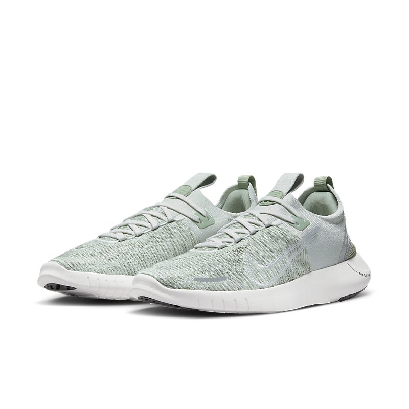 ランニングシューズ レディース フリーラン NN ローカット ひも靴/DX6482-008