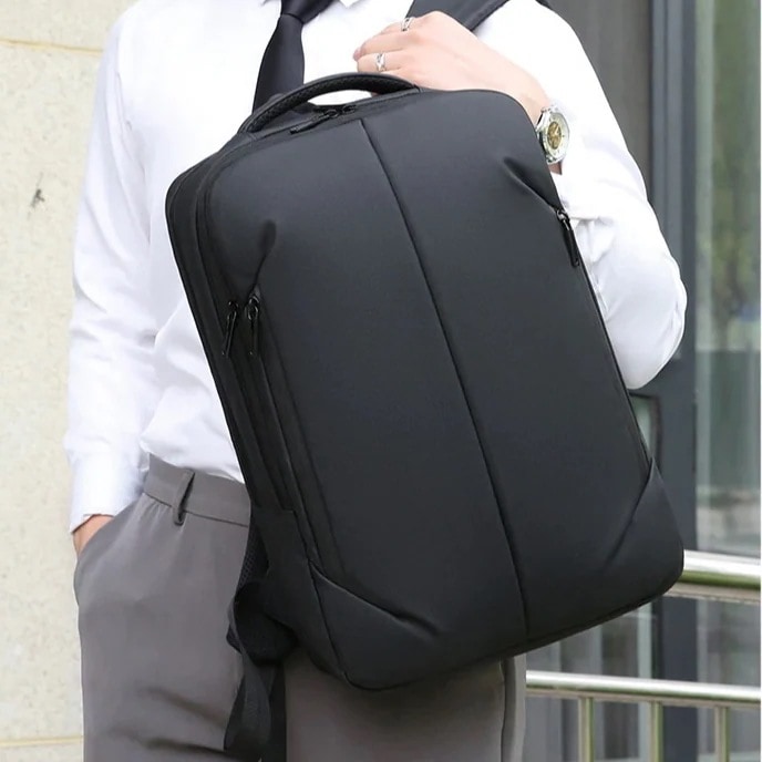 男性ビジネスなランドセル韓国版ins大容量旅行パソコンバッグファッション通勤バックパック