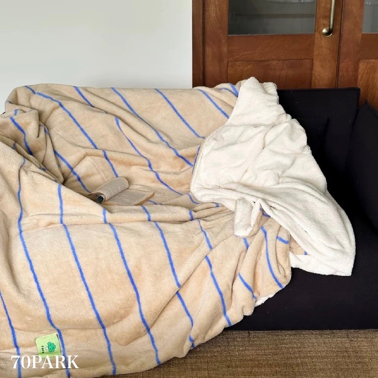 ベージュ ブルー ストライプ柄 ふわふわ ソフト ブランケット 150×200 毛布 膝掛け おしゃれ 韓国インテリア ベッドリネン 韓国雑貨 韓国っぽ インテリア雑貨 70PARK