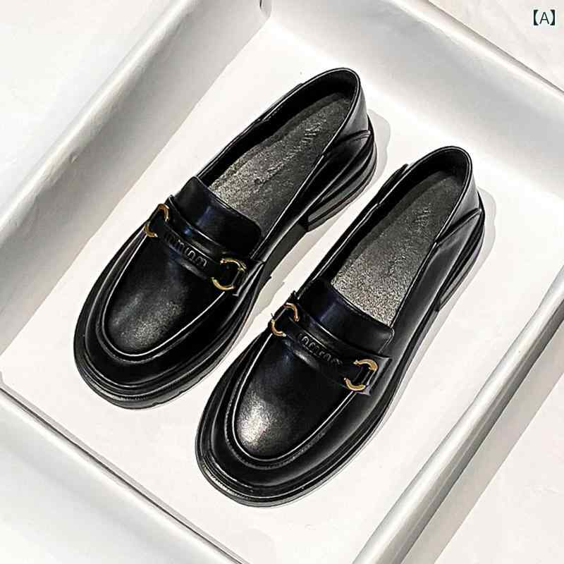 ローファー レディース シューズ 厚底 ローファー 秋 レトロ 英国 黒 小さい 革靴 太い ヒール 大きいサイズ 41から 43