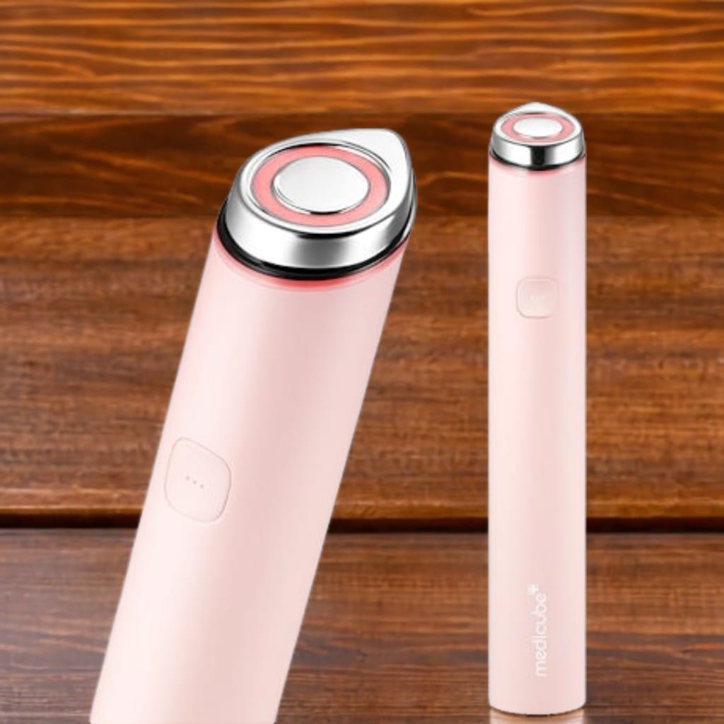 メディキューブ AGE-Rブースタープロ ミニ ピンク 1日5分渡韓体験 日本語取扱説明書 音声ガイド 美顔器 C-type 充電 持ち運び便利 75g プレゼント 人生初のビューティーデバイス