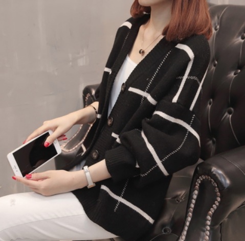 チェック柄ニットカーディガン トップス ニット カーディガン 伸縮性 爽やか かわいい 可愛い きれいめ シンプル カジュアル 上品 おしゃれ かっこいい レトロ ガーリー 可愛い こなれ感