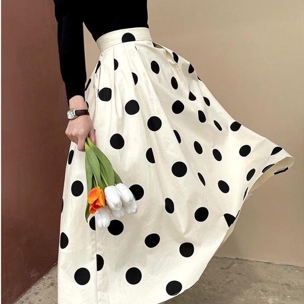 ボトムス スカート フレアスカート ロングスカート ロング丈 フレア ハイウエスト ポケット かわいい 大人可愛い きれいめ シンプル カジュアル 上品 おしゃれ かっこい 大人女子 こなれ感