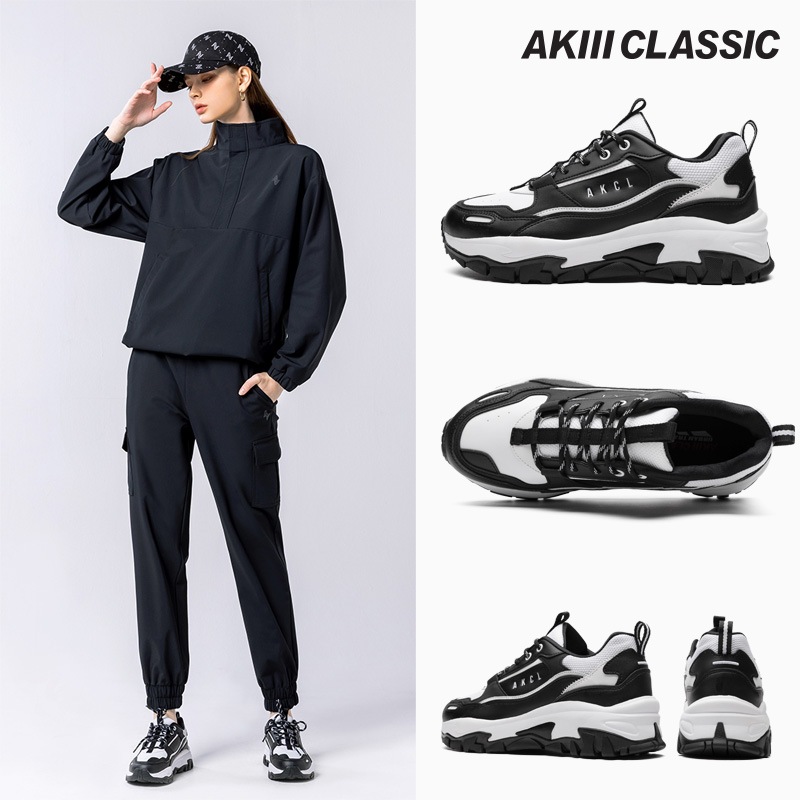 Urban Tracker アーバン トラッカー 어반 트래커 Black White