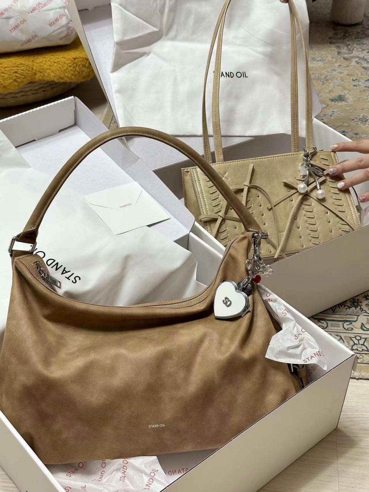 Standoi l MushyBag大容量脇バッグ新作秋冬新作トートワンショルダーレディースバッグ