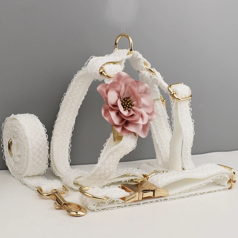 犬の名前が刻印された白いレースの襟,ペットの結婚式のハーネス,高級アクセサリー