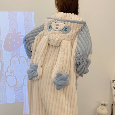 保温フランネルパー女性2022年新作秋冬珊瑚絨毯アニメルームウェアパジャマセット