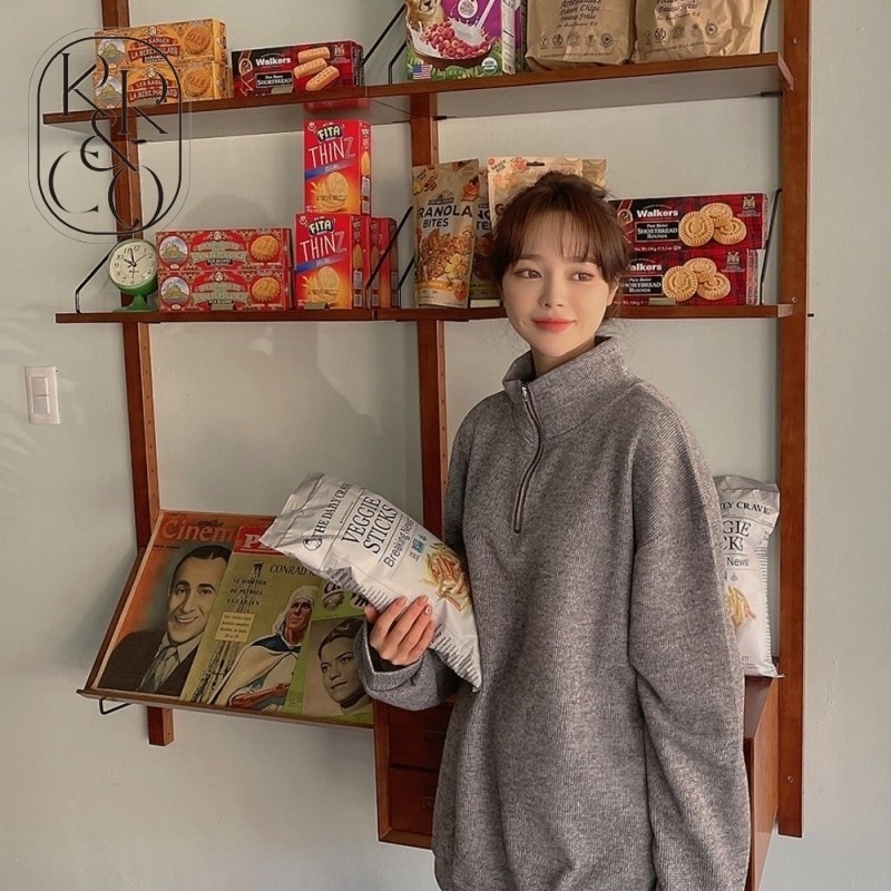 ハーフジップ トップス ニットソー セーター 袖あり 長袖 萌袖 襟なし スタンドカラー ワイド ファスナー 前開き かわいい 大人可愛い きれいめ シンプル カジュアル 大人 上品 おしゃれ