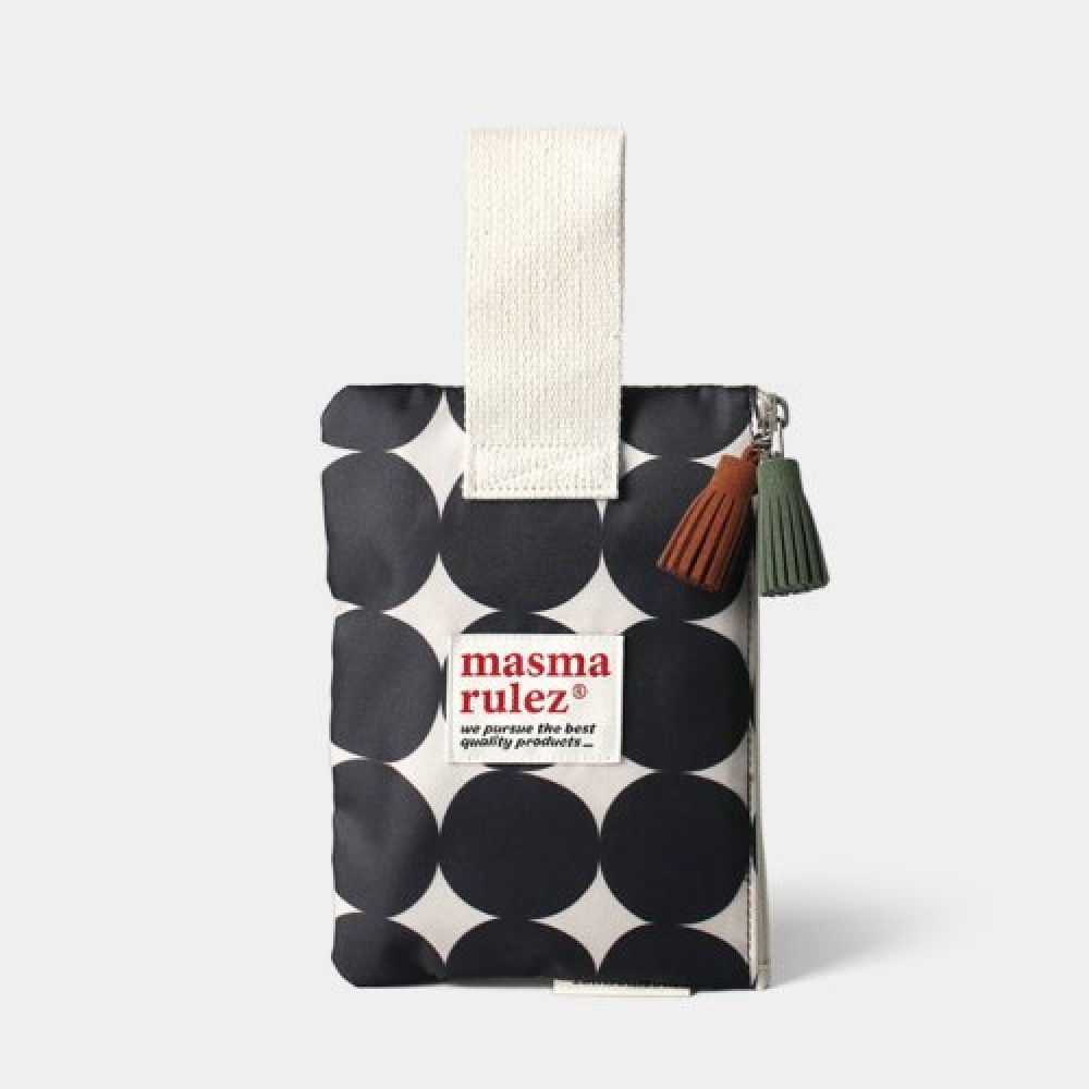 マスマルレスストラップポーチ _ ブラックビッグドット