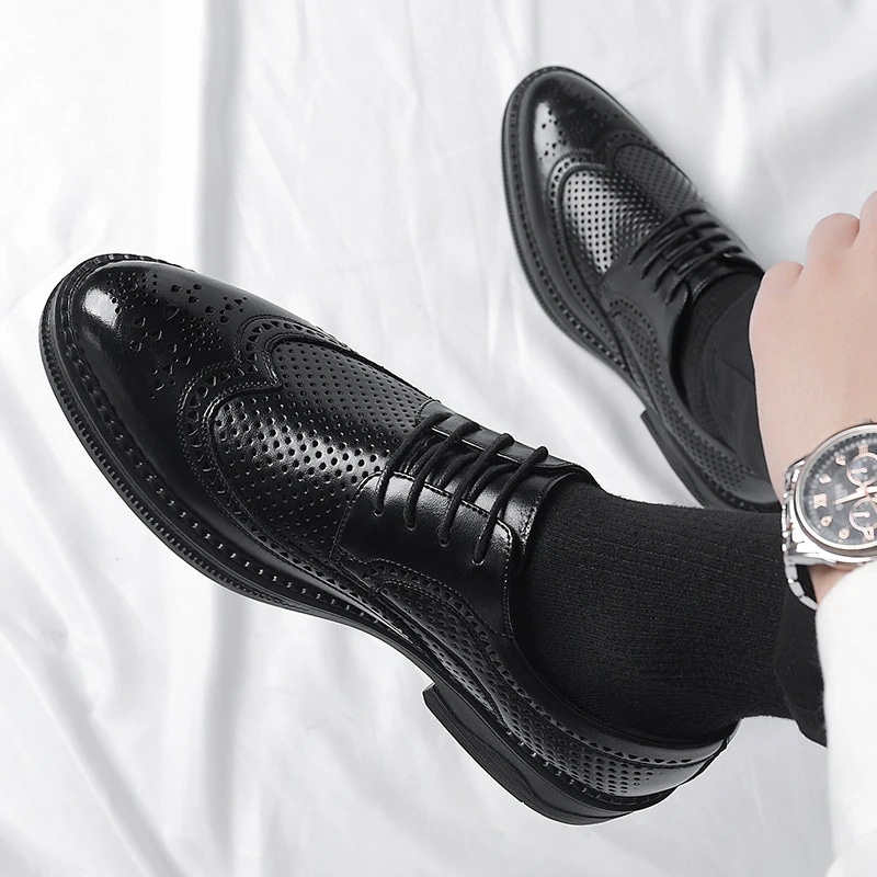 フォーマル ホールシューズ レースアップ 英国レザーシューズ ビジネス 中空レザーシューズ カジュアル メンズ メンズ ロートップ