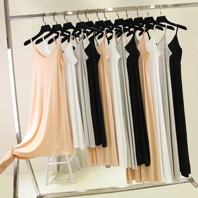 【超お得1つ買うと10個もらえる】急速出荷サスペンダースカートは薄いですベーススカート女性の襟モーダルロングスカートノースリーブドレス大きいサ