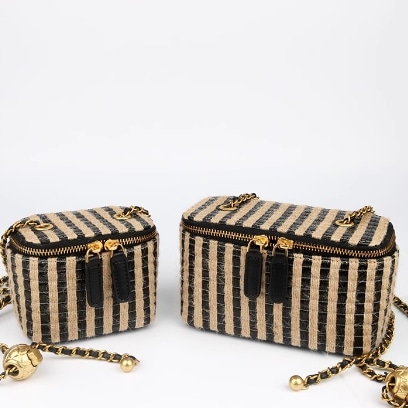 バッグ バック カバン かばん 鞄 レディースバッグ レディースバック ショルダーバッグ ショルダーバック ハンドバッグ ハンドバック 大容量 収納 多収納 多機能 機能性 便利 コンパクト 3