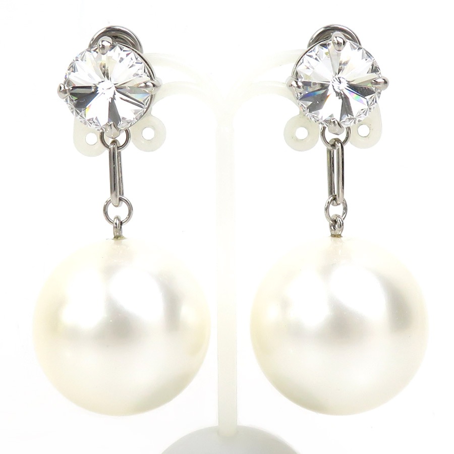 ミュウミュウ MIUMIU イヤリング メタル/フェイクパール ホワイト×シルバー レディース h31913a