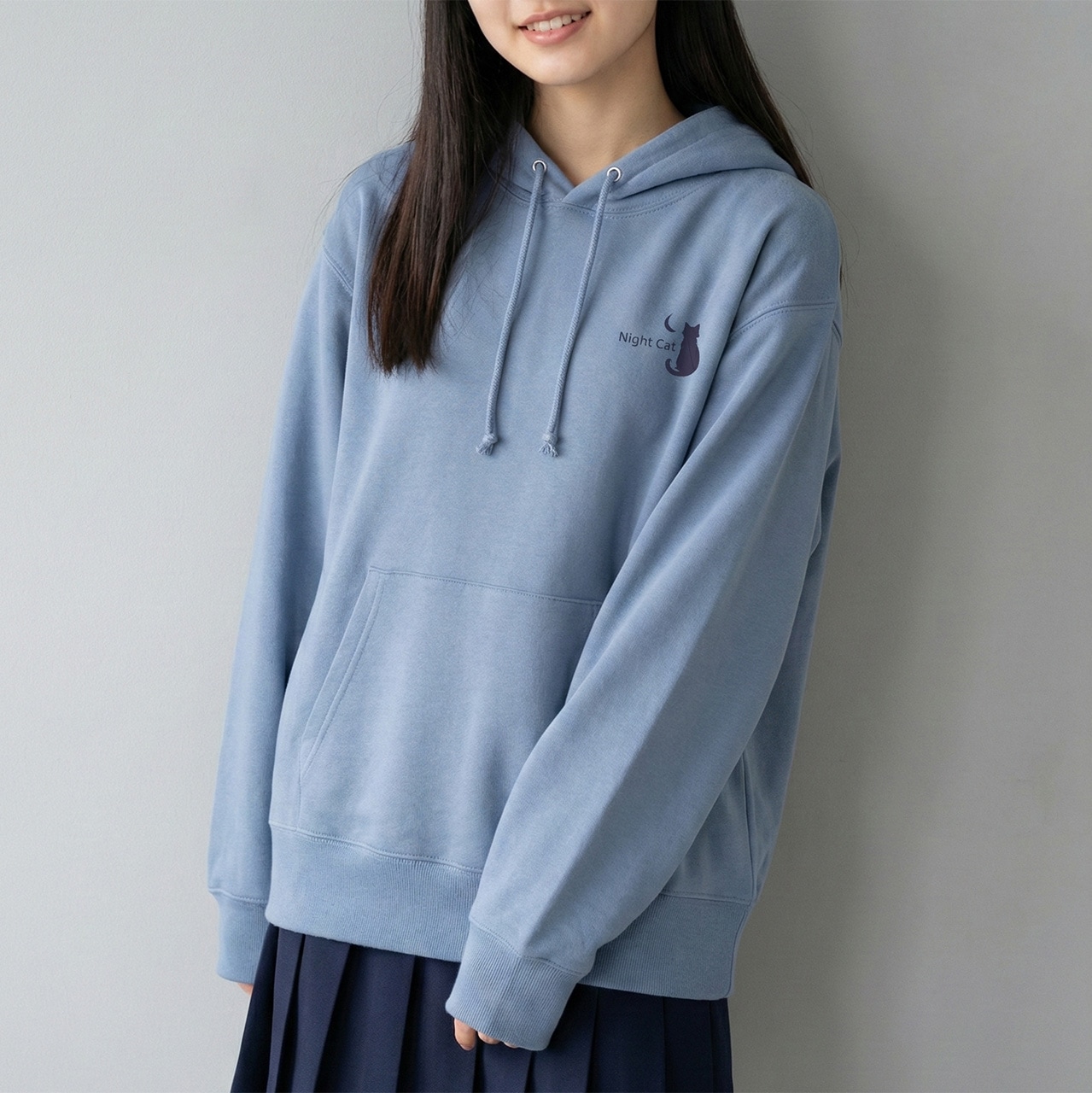 【Night Cat】ロゴ入り スウェットプルオーバーパーカー 10oz 裏パイル（アシッドブルー） 猫 ロゴ かわいい カッコいい クール ストリート 韓国 ファッション