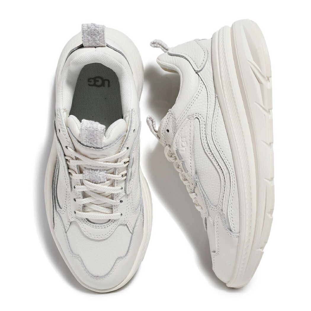 UGG W CA1 