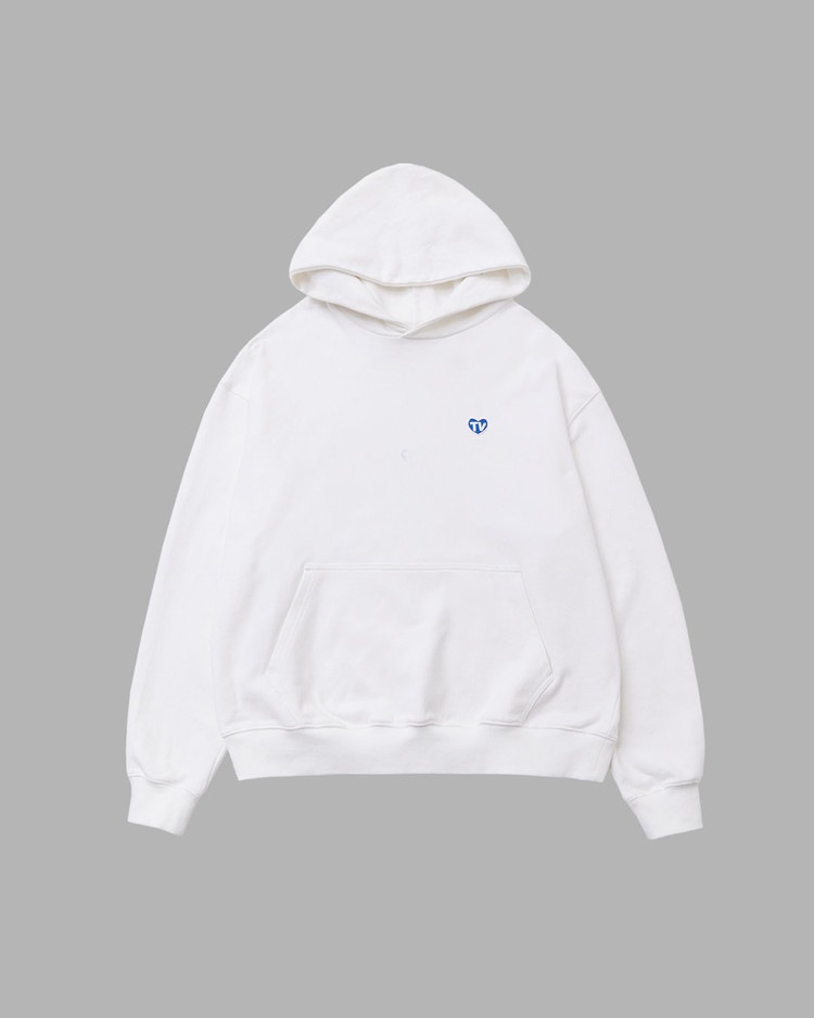 【THE MUSEUM VISITOR】 TV HEART LOGO HOODY : WHITE