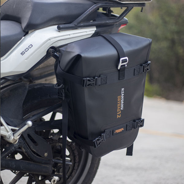バイク用 サイドバッグ サドルバッグ 完全防水 テールバッグ 後部座席バッグ ライディングバッグ バイク 荷物 おしゃれ リアパックバッグ