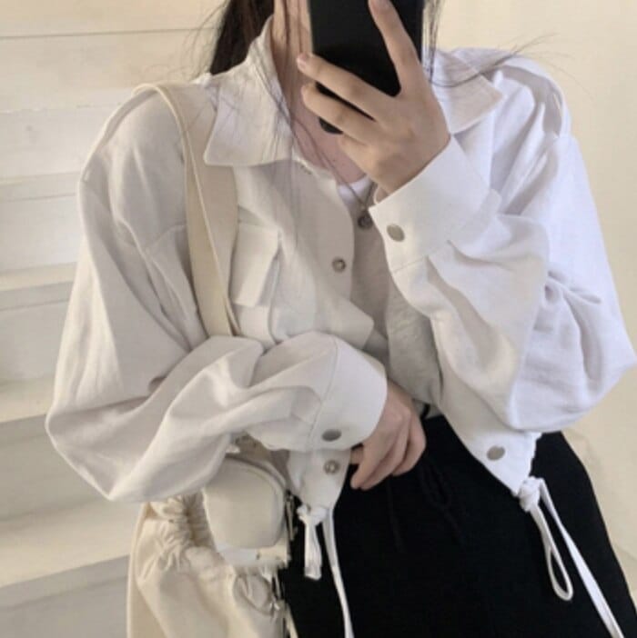 アウター デート かわいい 大人可愛い きれいめ シンプル カジュアル 大人 上品 おしゃれ お洒落 ショート丈 春秋 無地 前開き 羽織 リボン ギャザー 韓国 学生 旅行 ホワイト ブラック モテ