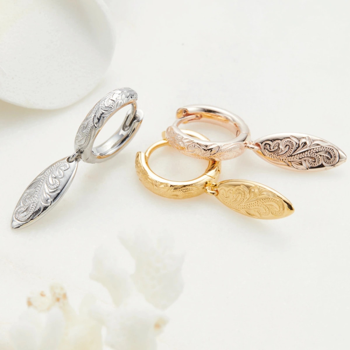 ピアス フープ レディース 片耳用 1個売り ハワイアンジュエリー サーフボード ワンタッチ 揺れる