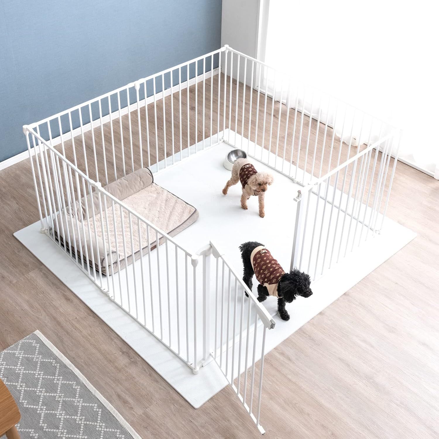 ペットサークル 実用新案登録【シニア犬も安心】バリアフリー設計 折り畳み 頑丈 組み替え可能 151cm×151cm ホワイト (87796)