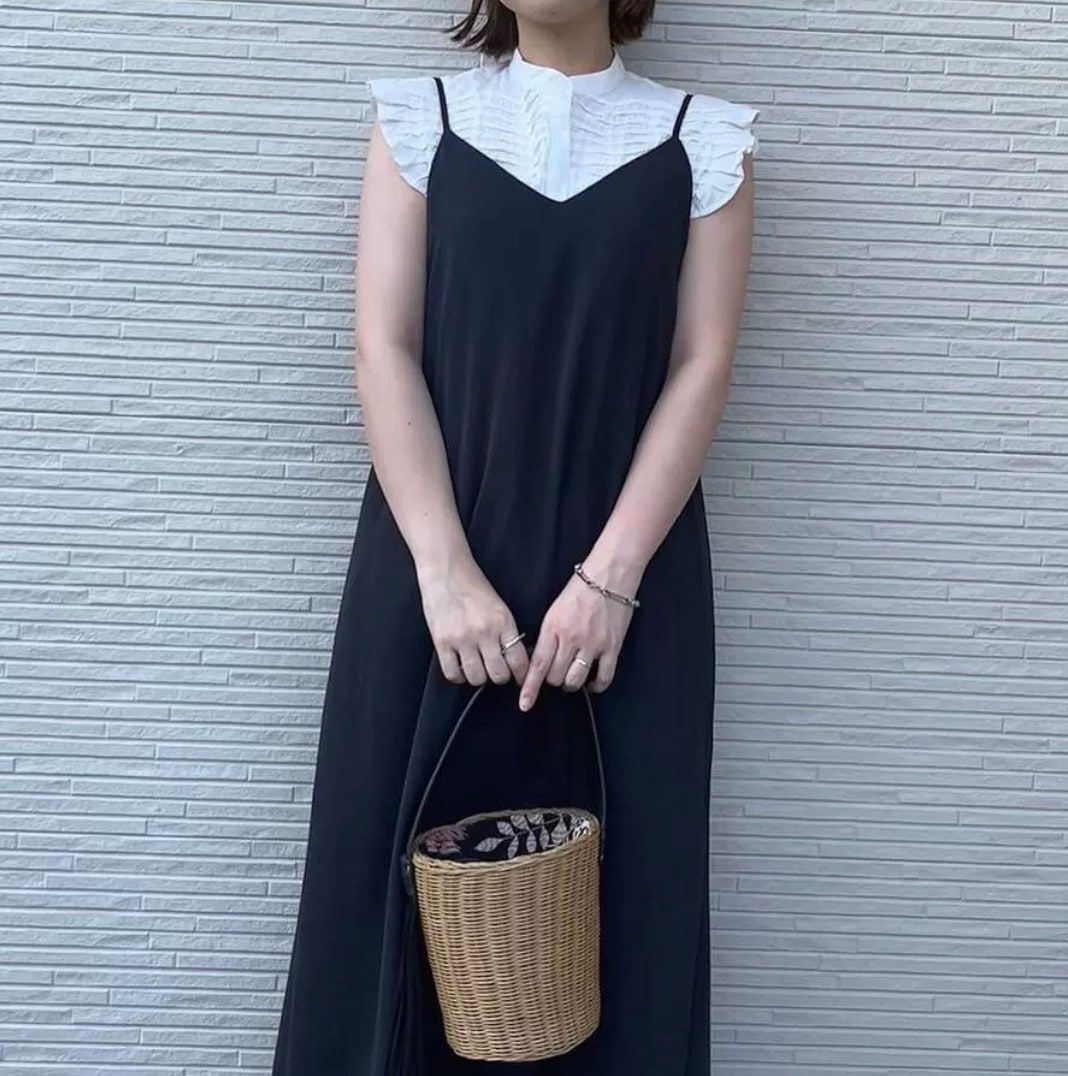 レディース ワンピース デート フレアワンピース ワンピドレス ロング ロング丈 袖なし ノースリーブ Vネック 襟なし ストレート Iライン かわいい 大人可愛い きれいめ シンプル カジュアル