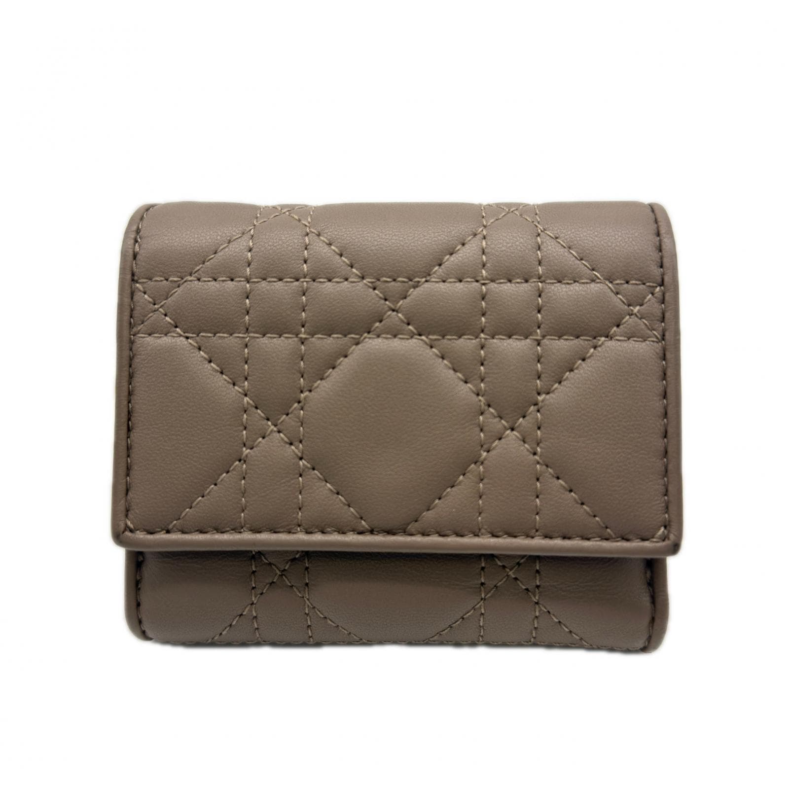 3日以内返品可 美品 三つ折り財布 カナージュ ラムスキン Lady Dior Lotus ウォレット S0181ONMJ ベージュ ラムスキン レディース