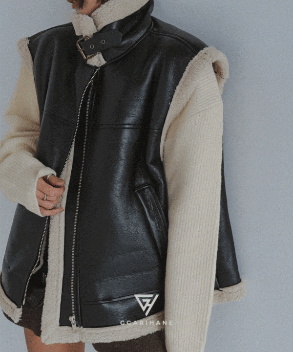 [Unisex]하이넥 레자 버클 오버핏 루즈핏 무스탕 조끼 자켓 1 color / Free size