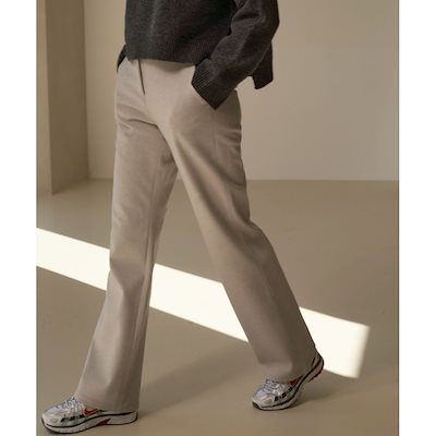 DynamicGoldツアーイシュー キャディバッグ に2種類のヘッドカバー付