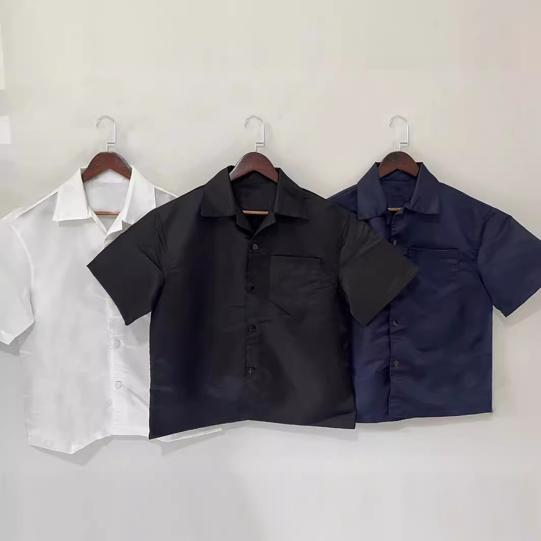 定番半袖シャツメンズ開襟ポロゆったり逆三角刺繍デザイントップス