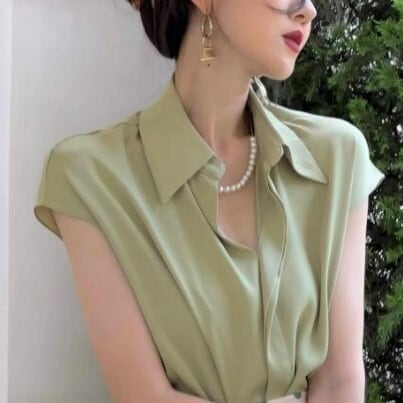 トップス シャツ 白シャツ 袖あり フレンチスリーブ 襟付き かわいい 大人可愛い きれいめ シンプル 大人 上品 おしゃれ かっこいい こなれ感 クール セクシー エレガント 主役級 存在感