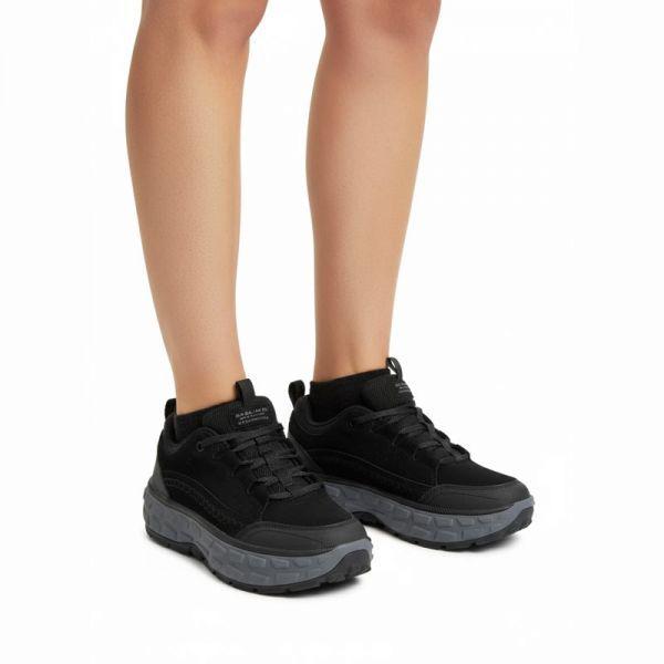 スケッチャーズUSA 女性用スニーカー カルマス シューズ SC0WFCFY191