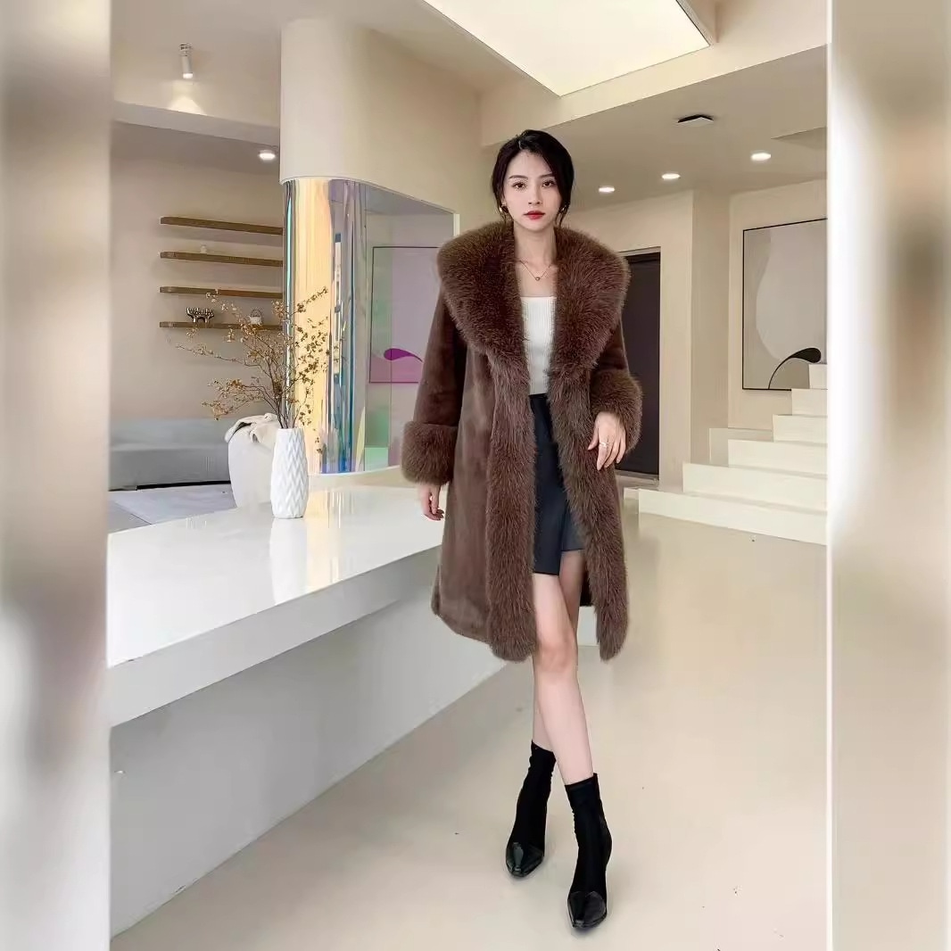 2024秋冬ビッグファー襟ファッションレディースゴールドミンクベルベットスリムミディアムロング大きいサイズ気質コートジャケット