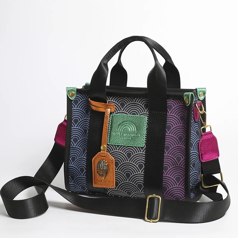 【バカラ／エグランチエ】ジャー 容器 純銀蓋付「金彩／緑に赤被せ」※刻印 バカラ／エグランチエ】ジャー 容器 純銀蓋付「金彩／緑に赤被せ