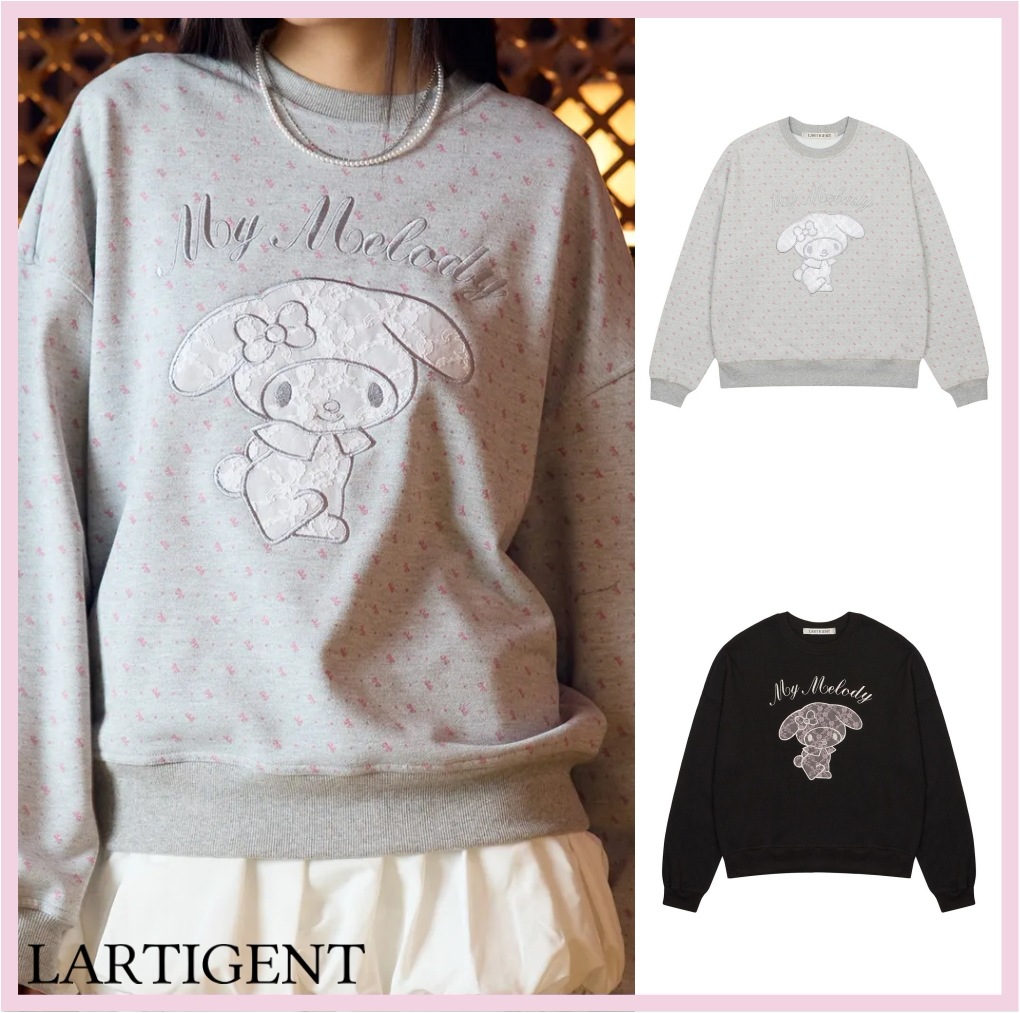 MY MELODY LACE PATCH SWEATSHIRT
