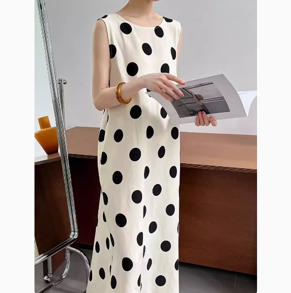 ワンピース レディース ロング丈 夏 ノースリーブ ロングワンピース 柔らか 涼しい クルーネック ドット柄 カジュアル リラックス 着心地 M L アプリコット ブラック
