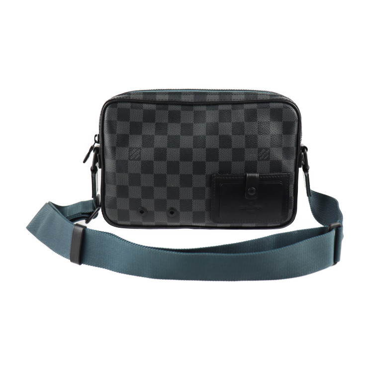 美品 LOUIS VUITTON ルイ ヴィトン ショルダーバッグ N40188 アルファ メッセンジャー ダミエグラフィット PVC レザー ブラック ビトン【本物保証】