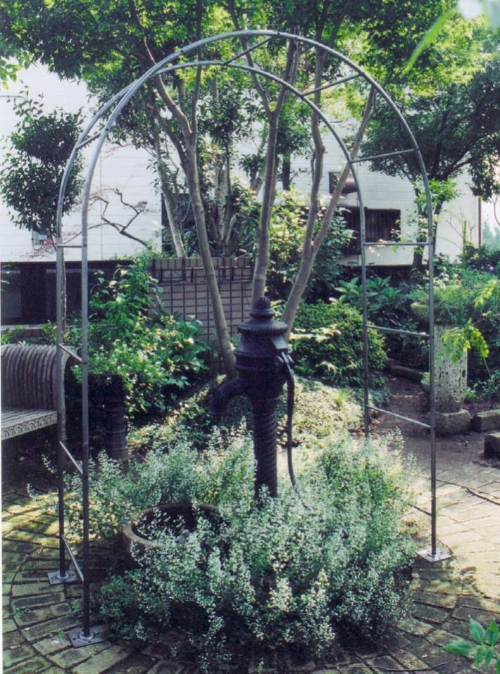 ジャービス商事　ドームアーチ　メイン　36433　奥行き連結可能なガーデンアーチ 58,262円