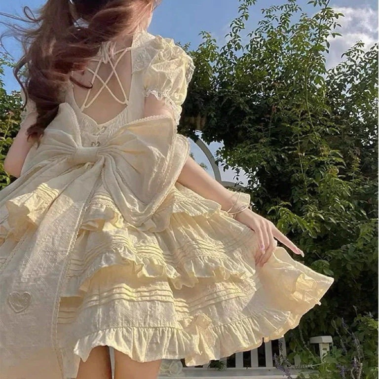 かわいい黄色のかわいいかわいい背中大弓丸瓶スカートopドレスロリータ腫れたテールプリンセススカートワンピースドレスドレス